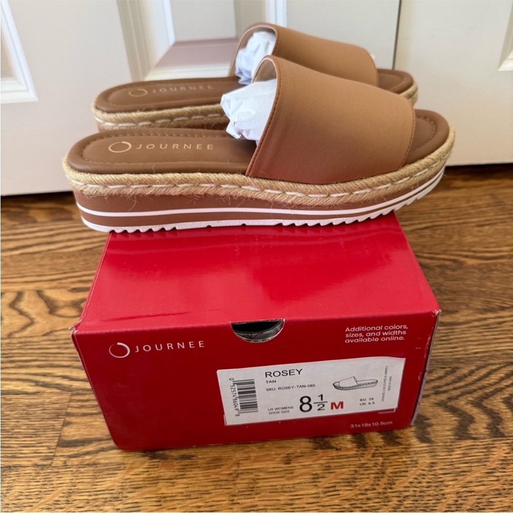 ⭐️ NWT Journee Collection Rosey Wedge Heel Platform Espadrille Sandals in Tan